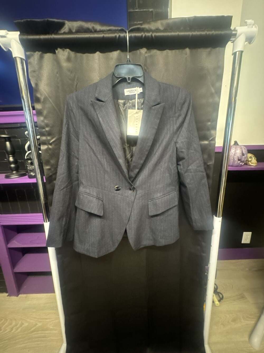 Lisueyne Collection Pinstripe Blazer Jacket Size L